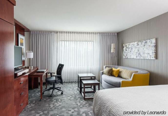 Courtyard By Marriott Kalamazoo Portage Exterior photo
